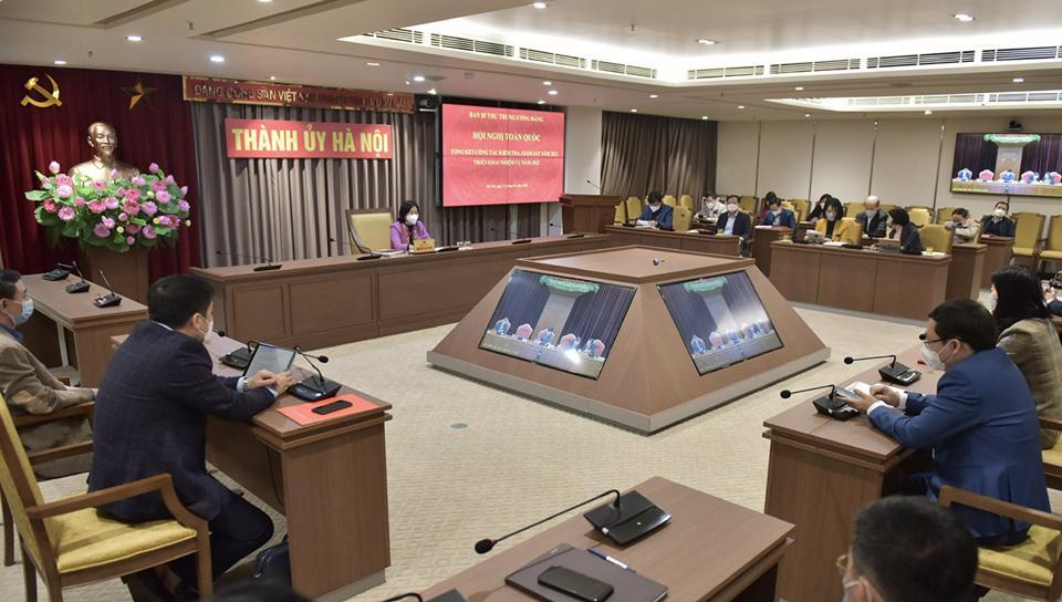 Quang cảnh hội nghị tại điểm cầu Thành uỷ Hà Nội.