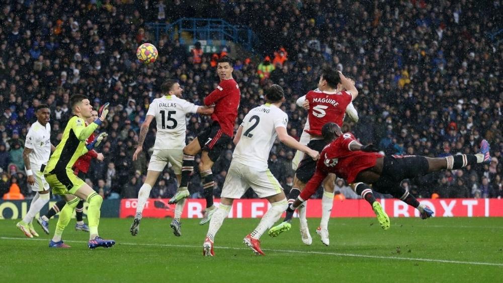 Hai đội đã cống hiến cho khán giả một trận cầu hấp dẫn Hai đội đã cống hiến cho khán giả một trận cầu hấp dẫn