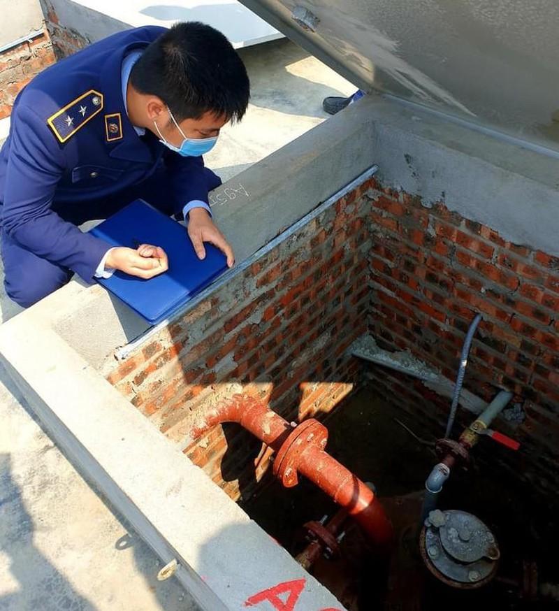 Đình chỉ hoạt động cây xăng bán nước lã ở Hải Dương ảnh 1