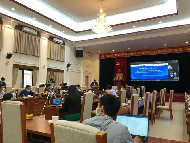 Tuyển sinh ĐH 2022: Cảnh báo thí sinh ảo lớn do không thống nhất dữ liệu tuyển sinh chung Tuyển sinh ĐH 2022: Cảnh báo thí sinh ảo lớn do không thống nhất dữ liệu tuyển sinh chung ảnh 1