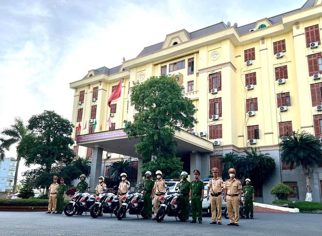 Chủ động tham mưu, quyết liệt xử lý vi phạm trật tự giao thông ảnh 2