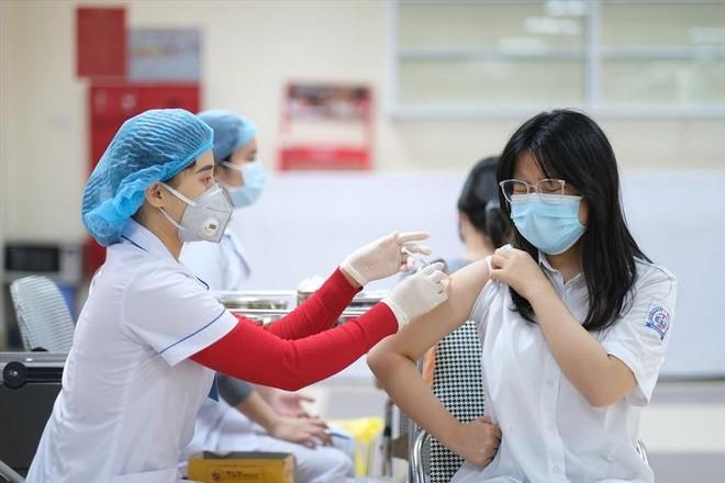 Vaccine là “lá chắn” vững chắc và hữu hiệu trước dịch bệnh ảnh 1
