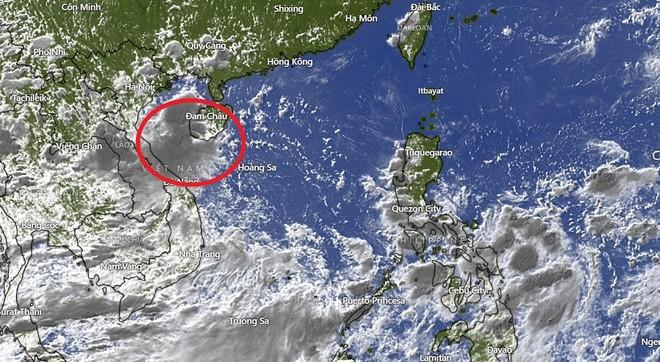 Vùng áp thấp nối dải hội tụ, mưa to đến rất to từ Nam bộ đến Bắc bộ ảnh 1