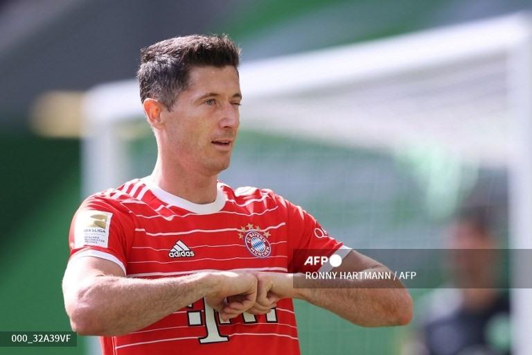 Lewandowski sẽ giải quyết được bài toán hàng công của Barcelona. Ảnh: AFP