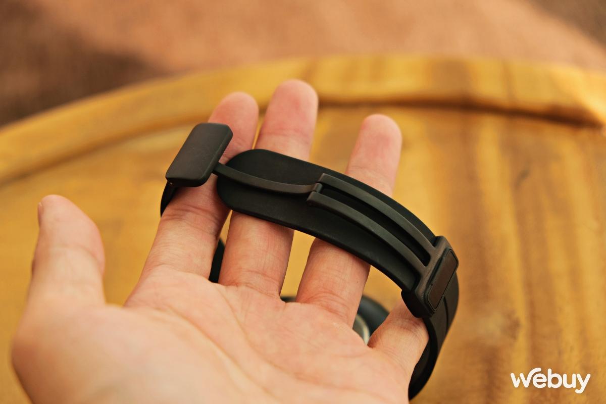 Trên tay Galaxy Watch5 Pro: Vỏ titan cứng cáp, kính phủ sapphire, pin 3 ngày và sạc nhanh hơn - Ảnh 9.