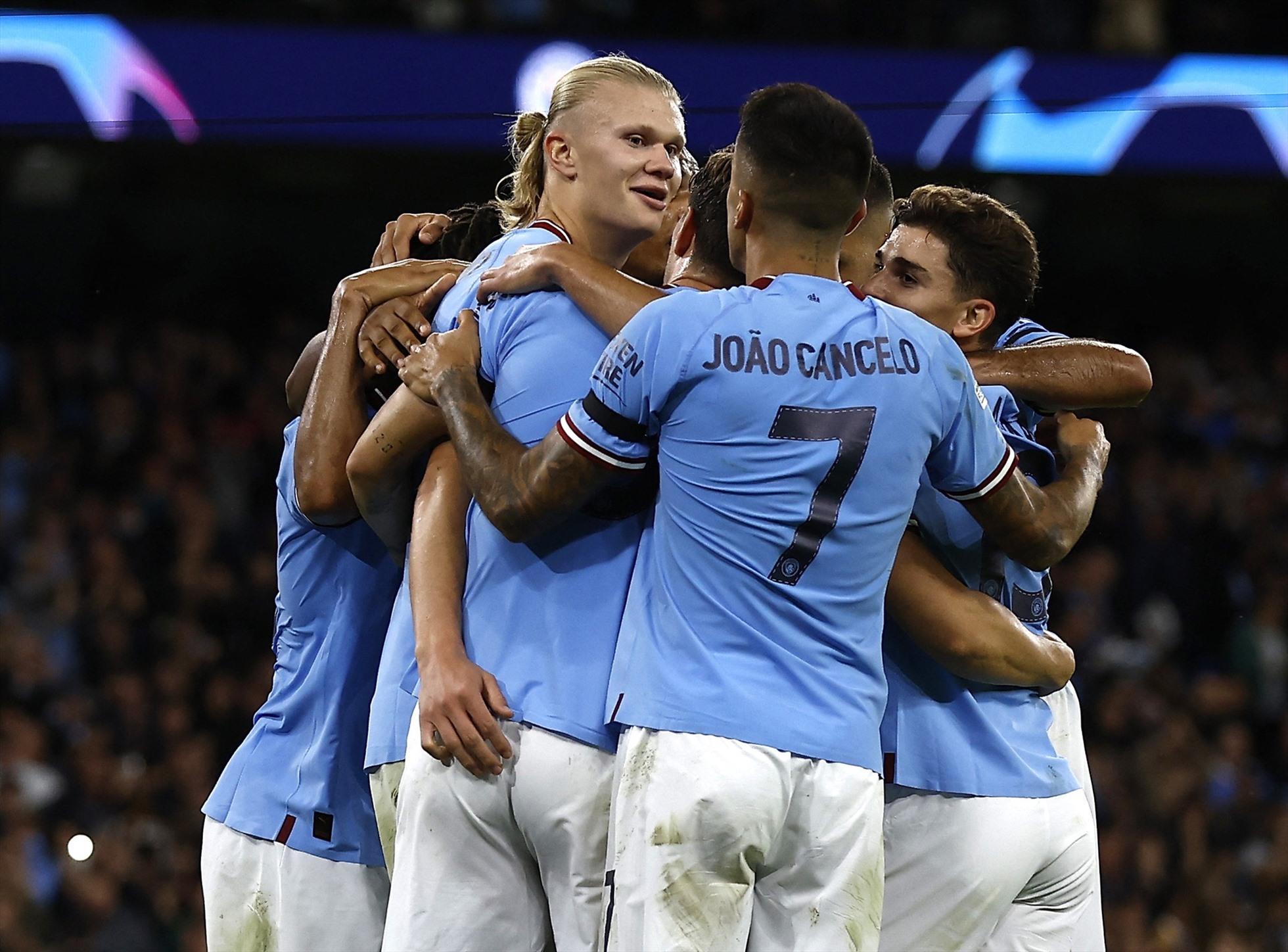 Dù bằng cách nào, Man City vẫn thắng. Ảnh: AFP