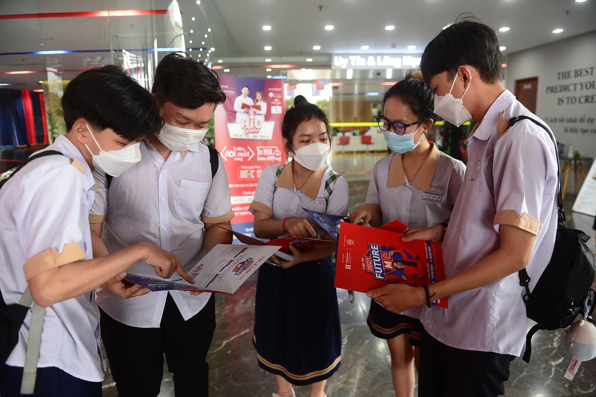 25 trường đại học phía Nam công bố xét tuyển bổ sung chỉ tiêu 2022