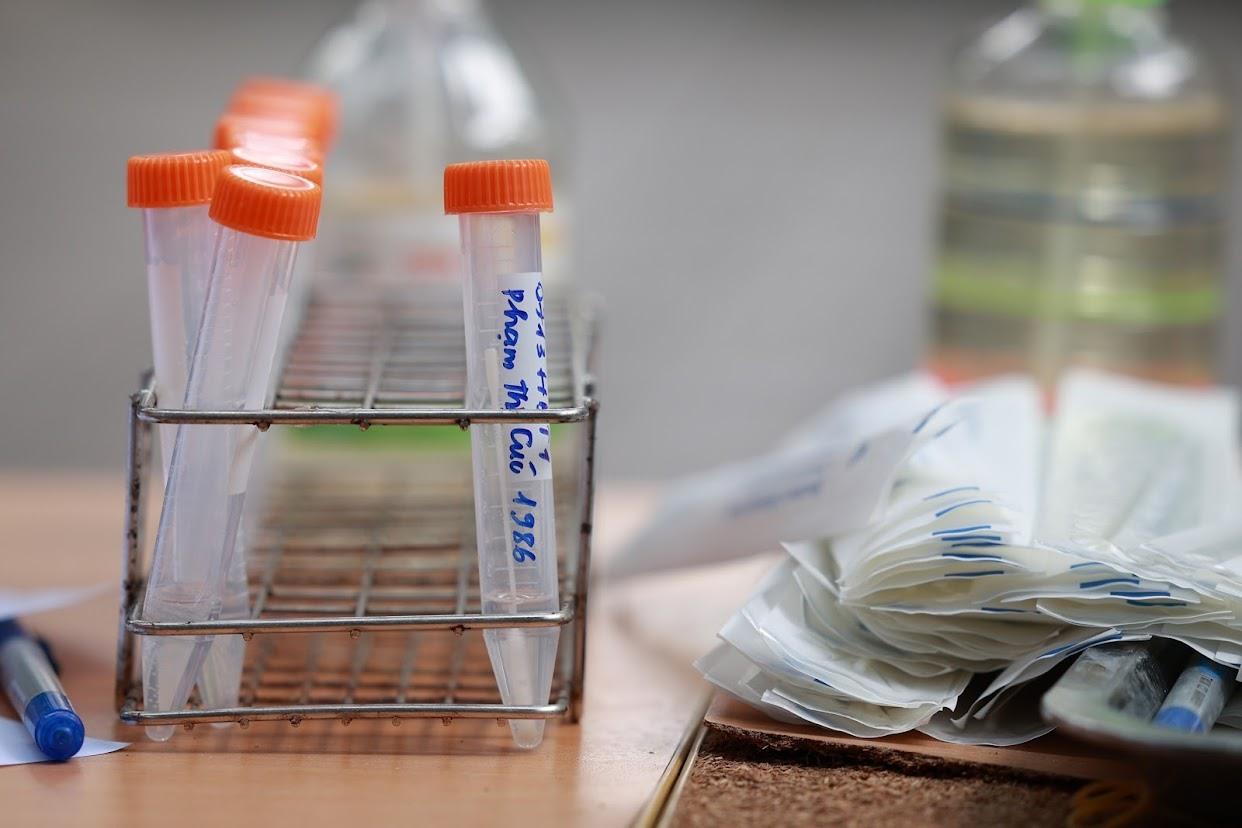 Mỗi ngày, 30-40 bệnh nhân mắc COVID-19 tại Hà Nội phải nhập viện