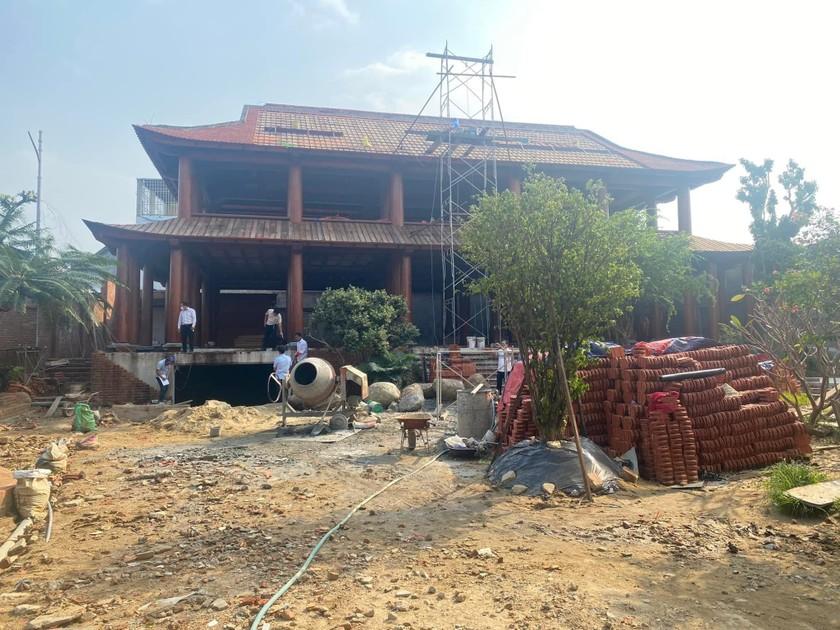 Quảng Ngãi cương quyết cưỡng chế phần biệt phủ xây trái phép trên đất lúa nếu không tháo dỡ ảnh 1