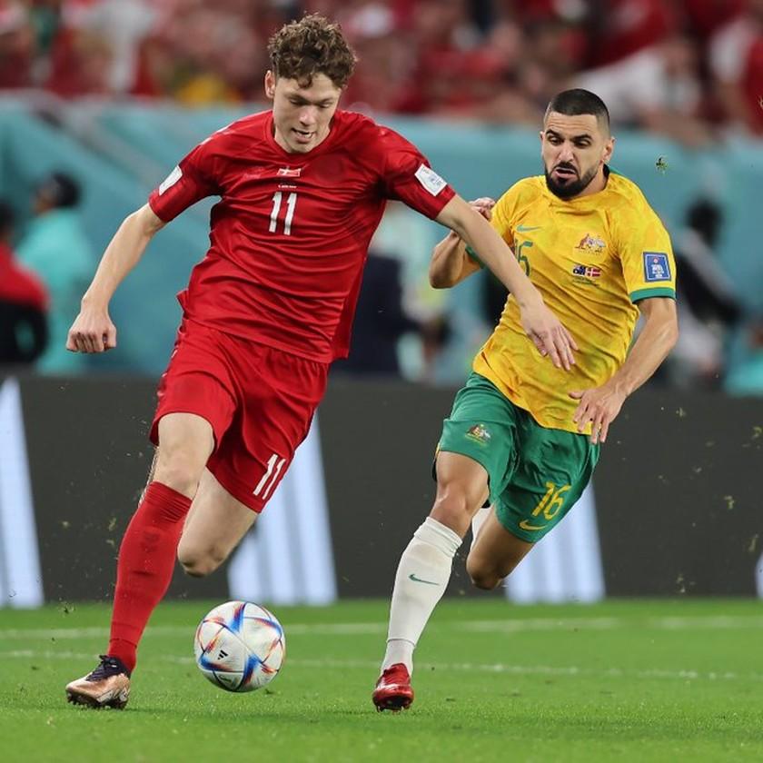 Đại diện đầu tiên bóng đá Châu Á vượt qua vòng bảng  ảnh 3