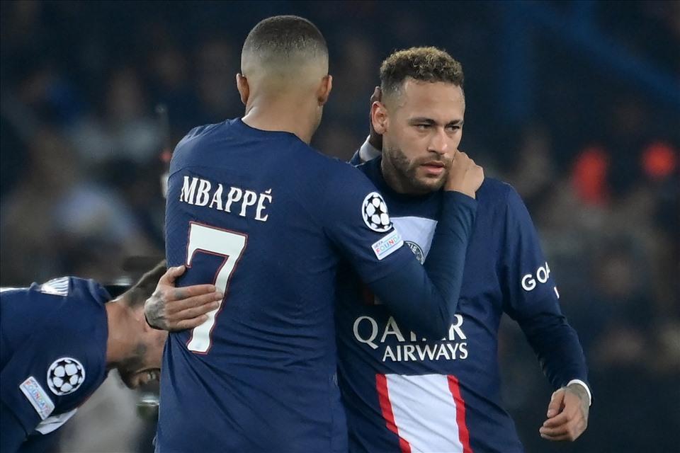 Man United mở cuộc đàm phán với Neymar