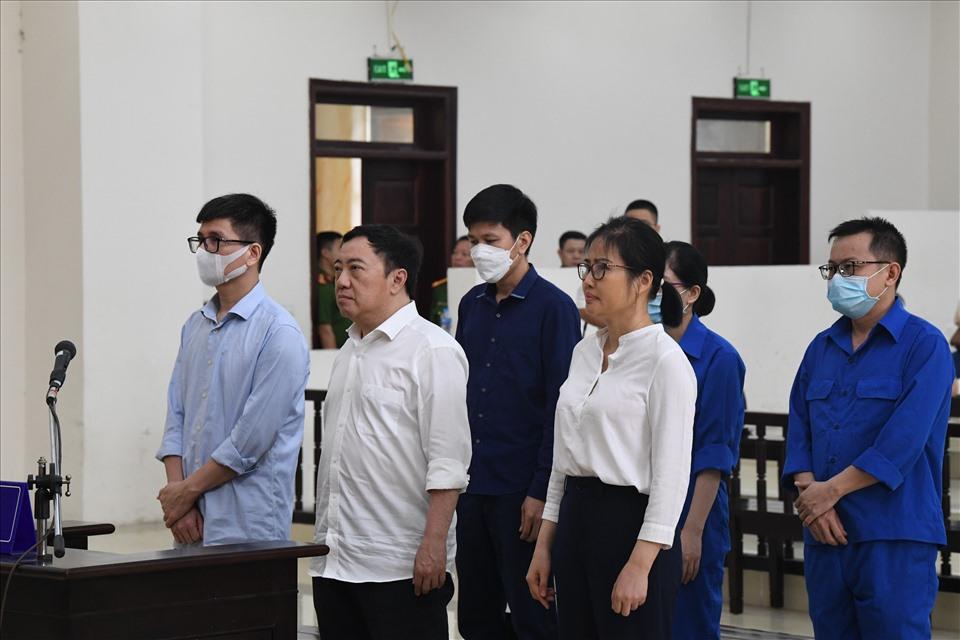 Bị cáo vụ AIC có con đạt thành tích thi toán quốc tế được giảm án