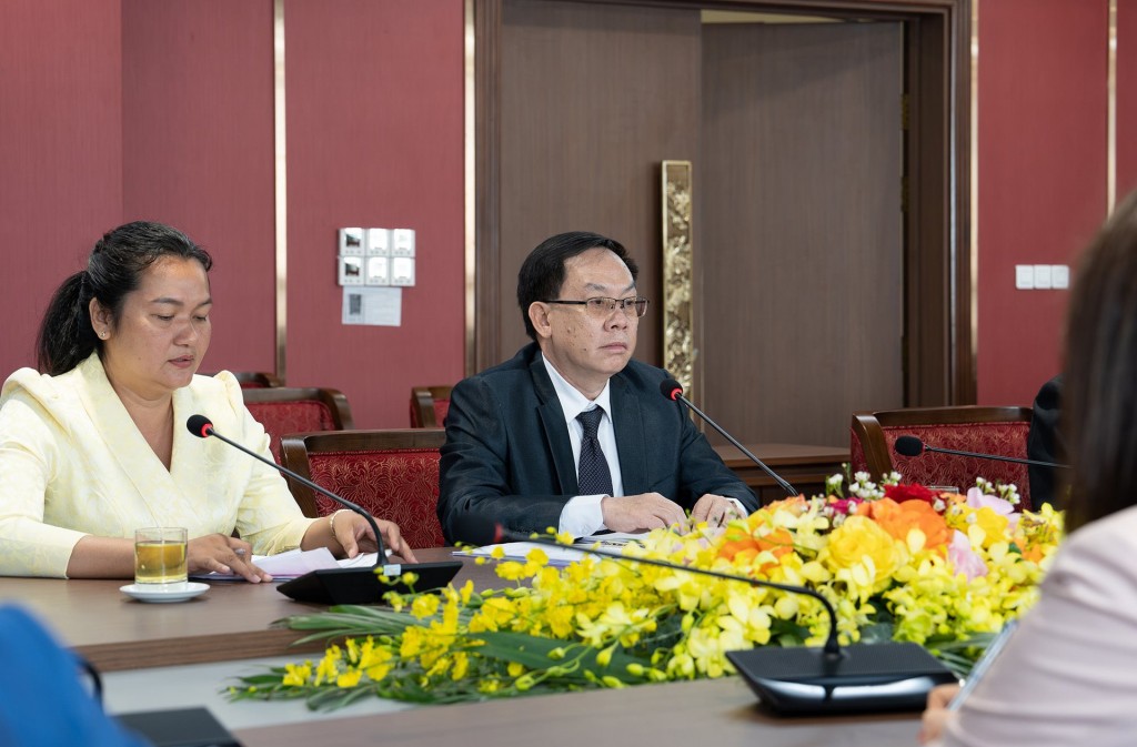 Hình mẫu hợp tác giữa các địa phương Hà Nội - Viêng Chăn Hình mẫu hợp tác giữa các địa phương Hà Nội - Viêng Chăn