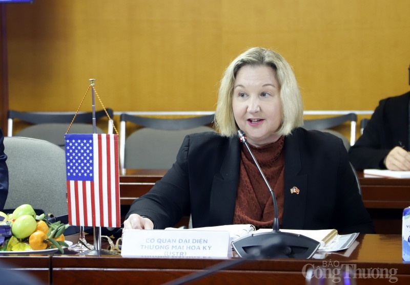 Phiên họp toàn thể Hội đồng thương mại và đầu tư Việt Nam-Hoa Kỳ Phiên họp toàn thể Hội đồng thương mại và đầu tư Việt Nam-Hoa Kỳ