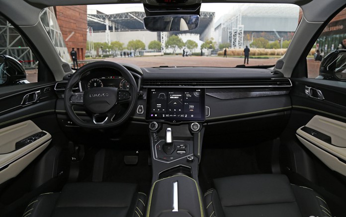 Những chiếc Lynk & Co đầu tiên về Việt Nam: Thuộc 3 phân khúc SUV, sắp ra mắt cạnh tranh nhóm CX-5, CX-8- Ảnh 8.