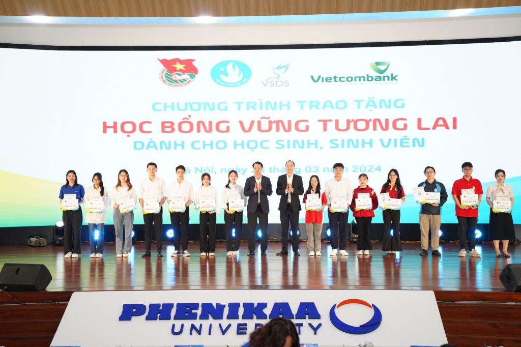 trao học bổng trao học bổng