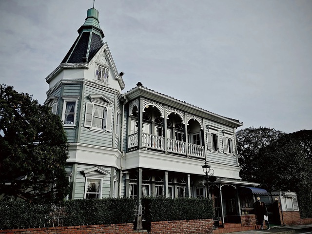 Leica ra mắt smartphone mới: Camera 47.2MP 1-inch, Snapdragon 8 Gen 2, màn hình 240Hz, nhiều tính năng chụp ảnh chuyên nghiệp- Ảnh 7. Leica ra mắt smartphone mới: Camera 47.2MP 1-inch, Snapdragon 8 Gen 2, màn hình 240Hz, nhiều tính năng chụp ảnh chuyên nghiệp- Ảnh 7.