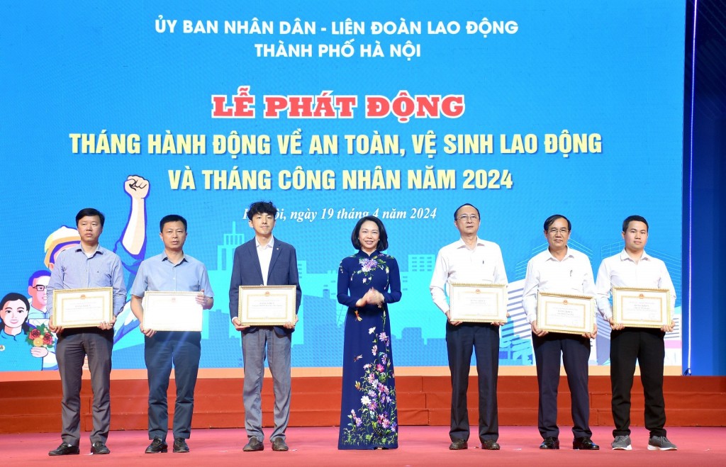 Hà Nội phát động Tháng hành động về An toàn, vệ sinh lao động Hà Nội phát động Tháng hành động về An toàn, vệ sinh lao động