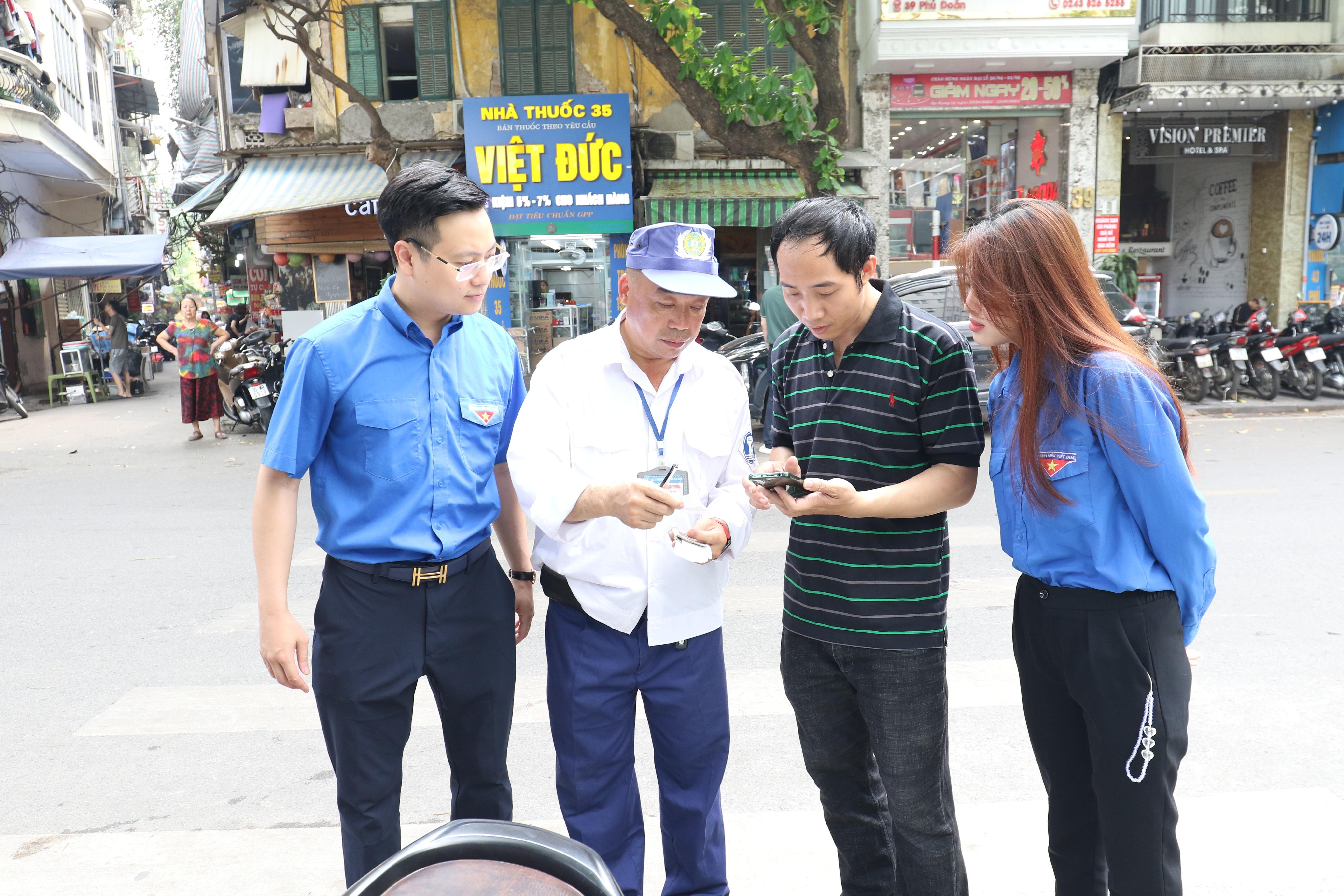 Thanh niên Thủ đô Thanh niên Thủ đô