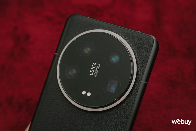 Mở hộp Xiaomi 14 Ultra chính hãng kèm bộ phụ kiện chụp ảnh cực chất: Máy ảnh compact giá hơn 30 triệu đồng dành cho các "dân chơi" Việt- Ảnh 27. Mở hộp Xiaomi 14 Ultra chính hãng kèm bộ phụ kiện chụp ảnh cực chất: Máy ảnh compact giá hơn 30 triệu đồng dành cho các "dân chơi" Việt- Ảnh 27.