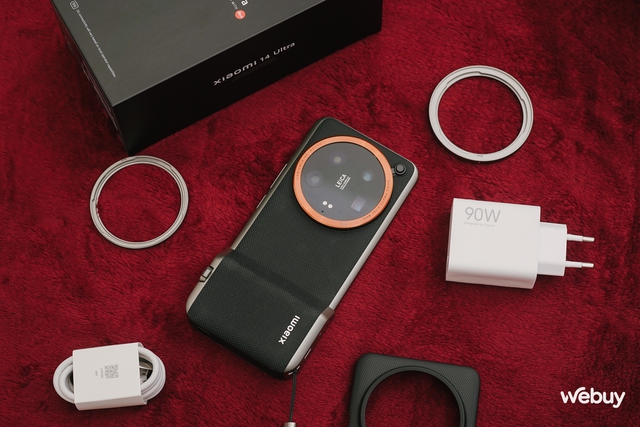 Mở hộp Xiaomi 14 Ultra chính hãng kèm bộ phụ kiện chụp ảnh cực chất: Máy ảnh compact giá hơn 30 triệu đồng dành cho các "dân chơi" Việt- Ảnh 38. Mở hộp Xiaomi 14 Ultra chính hãng kèm bộ phụ kiện chụp ảnh cực chất: Máy ảnh compact giá hơn 30 triệu đồng dành cho các "dân chơi" Việt- Ảnh 38.