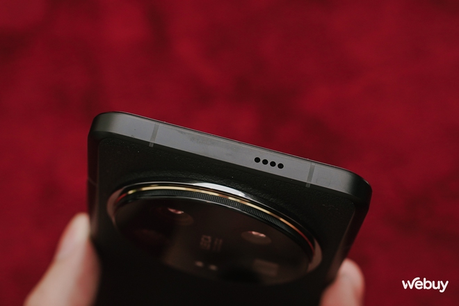 Mở hộp Xiaomi 14 Ultra chính hãng kèm bộ phụ kiện chụp ảnh cực chất: Máy ảnh compact giá hơn 30 triệu đồng dành cho các "dân chơi" Việt- Ảnh 24. Mở hộp Xiaomi 14 Ultra chính hãng kèm bộ phụ kiện chụp ảnh cực chất: Máy ảnh compact giá hơn 30 triệu đồng dành cho các "dân chơi" Việt- Ảnh 24.