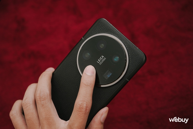 Mở hộp Xiaomi 14 Ultra chính hãng kèm bộ phụ kiện chụp ảnh cực chất: Máy ảnh compact giá hơn 30 triệu đồng dành cho các "dân chơi" Việt- Ảnh 29. Mở hộp Xiaomi 14 Ultra chính hãng kèm bộ phụ kiện chụp ảnh cực chất: Máy ảnh compact giá hơn 30 triệu đồng dành cho các "dân chơi" Việt- Ảnh 29.
