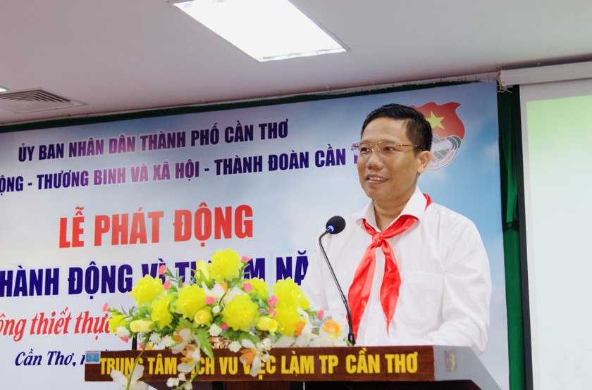 Ông Nguyễn Thực Hiện – Phó Chủ tịch UBND TP Cần Thơ phát biểu tại buổi lễ. Ông Nguyễn Thực Hiện – Phó Chủ tịch UBND TP Cần Thơ phát biểu tại buổi lễ.