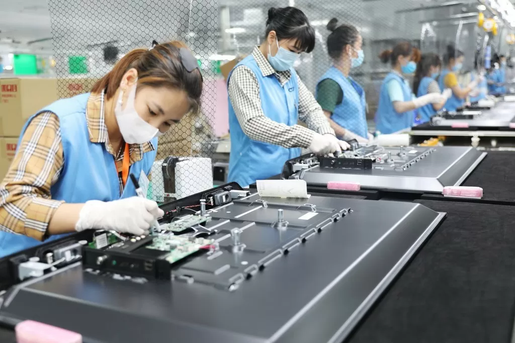 Tháng 8/2024: PMI trên ngưỡng 50 điểm, lượng đơn đặt hàng xuất khẩu mới tăng Tháng 8/2024: PMI trên ngưỡng 50 điểm, lượng đơn đặt hàng xuất khẩu mới tăng