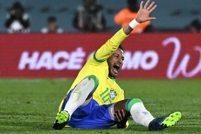Neymar trong Top cầu thủ chấn thương nhiều nhất