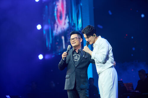 Bằng Kiều là một trong những khách mời trong liveconcer của Quốc Thiên. Ảnh: NVCC