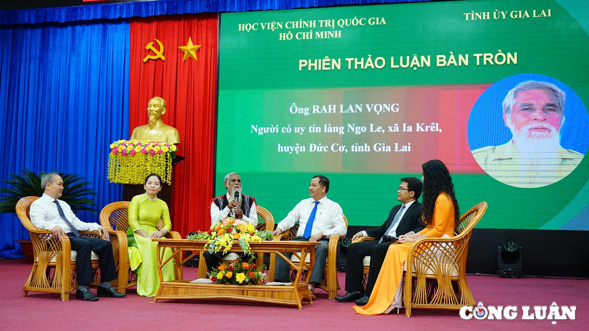 duc co gia lai gia lang rah lan vong cay dai thu cua lang ngo le hinh 4
