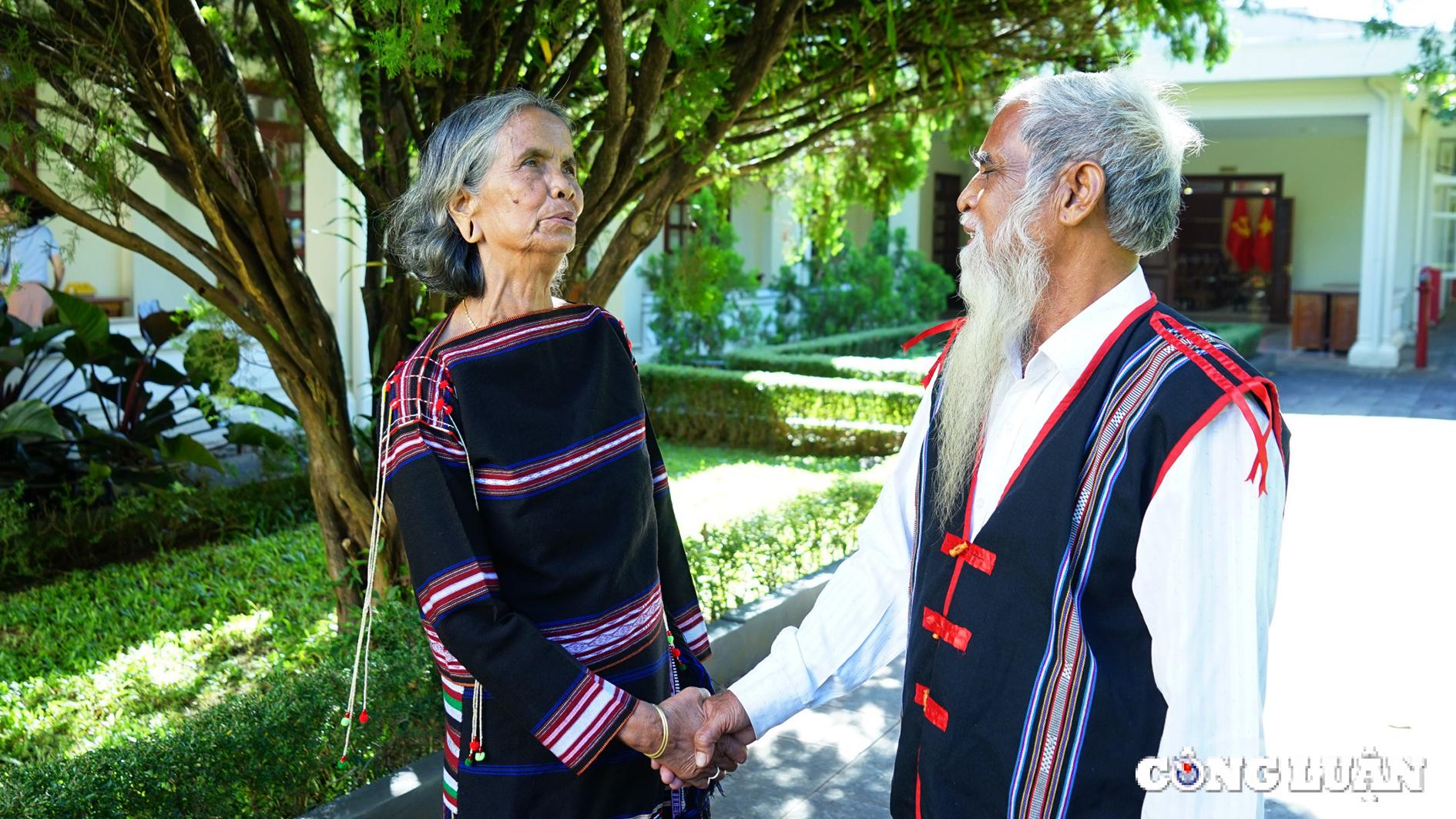 duc co gia lai gia lang rah lan vong cay dai thu cua lang ngo le hinh 3