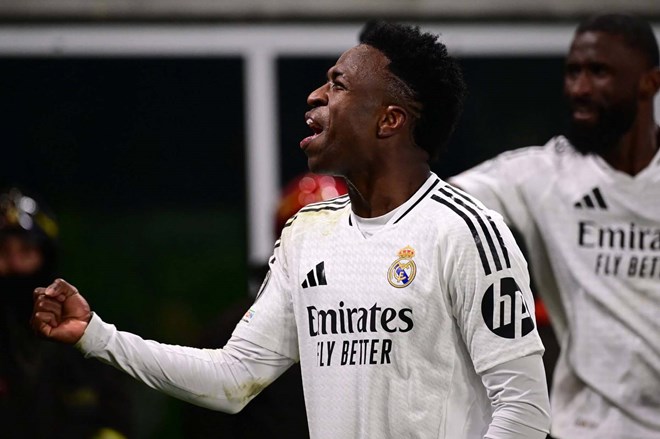 Real Madrid lấy lại hình ảnh khi hàng công trở lại phong độ