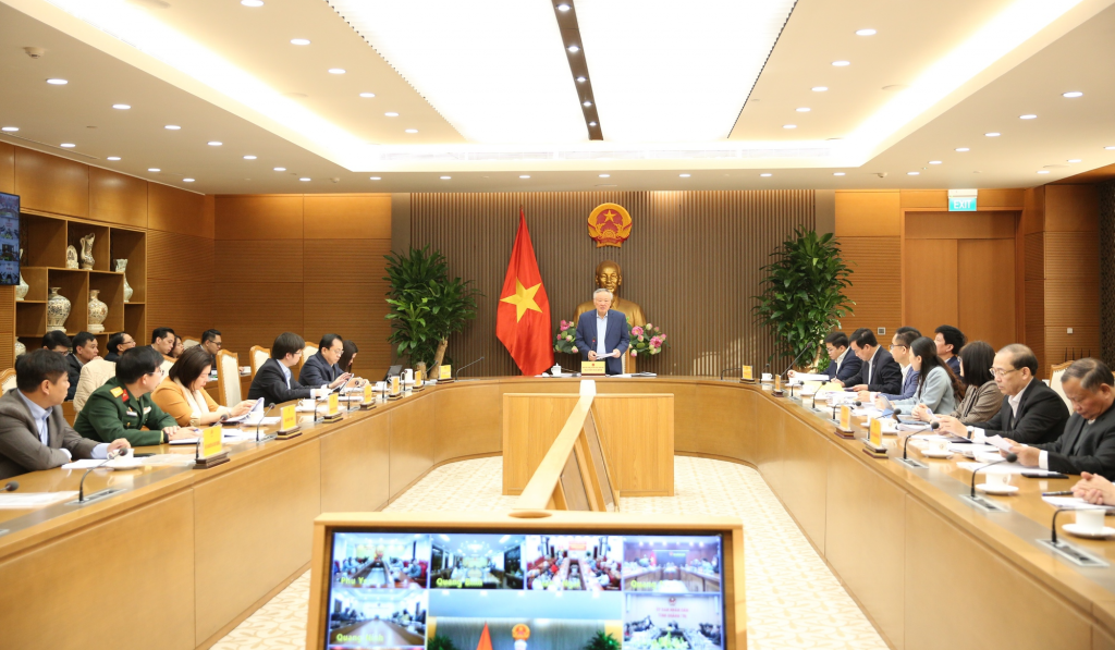 Phó Thủ tướng Thường trực Chính phủ Nguyễn Hòa Bình chủ trì Hội nghị - Ảnh: VGP/Nguyễn Hoàng Phó Thủ tướng Thường trực Chính phủ Nguyễn Hòa Bình chủ trì Hội nghị - Ảnh: VGP/Nguyễn Hoàng