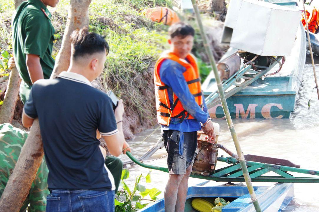 Hiện trường vụ vận chuyển trái phép vàng. Ảnh: BĐBP tỉnh An Giang