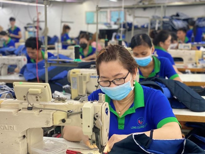 Quy định về tạm dừng đóng bảo hiểm xã hội bắt buộc