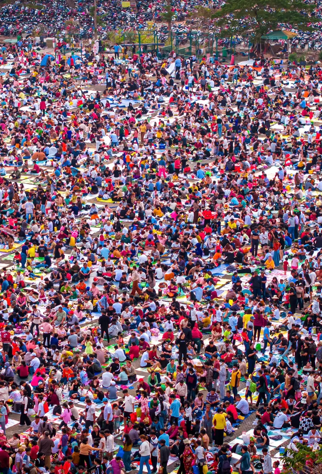 Lượng du khách rất đông vào dịp đầu năm. Ảnh: Nguyễn Minh Tú