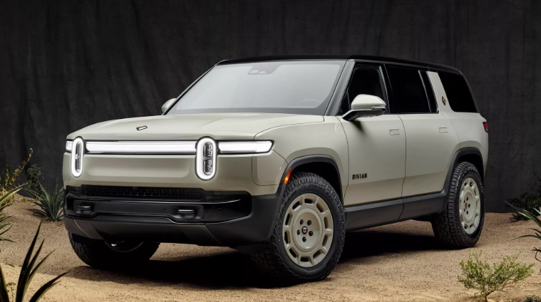 Dòng xe Rivian R1 đã có thêm phiên bản California Dune. Ảnh: Carscoops