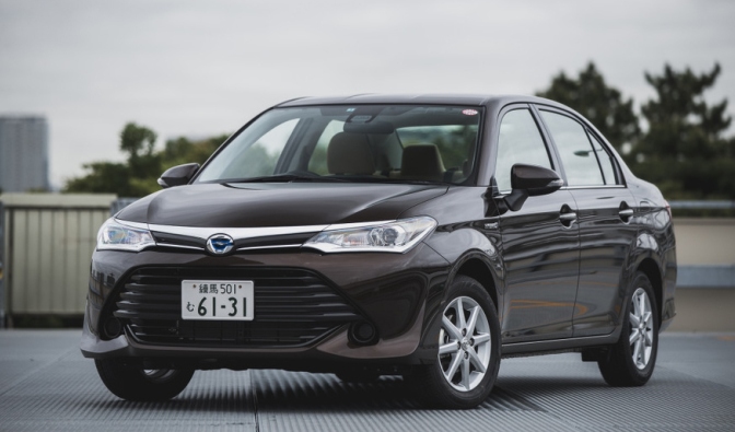 Toyota Corolla Axio đời 2017 tại Nhật Bản. Ảnh: Response