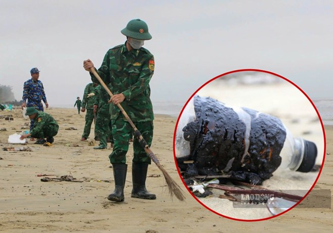 Nước biển ven bờ ở Huế đạt chuẩn sau sự cố dầu vón cục