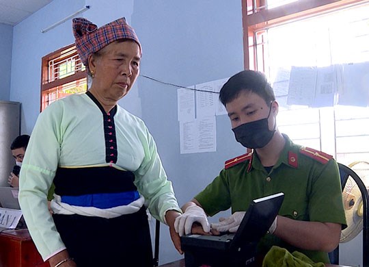 Sơn La thông báo địa điểm cấp CCCD khi giải thể công an huyện