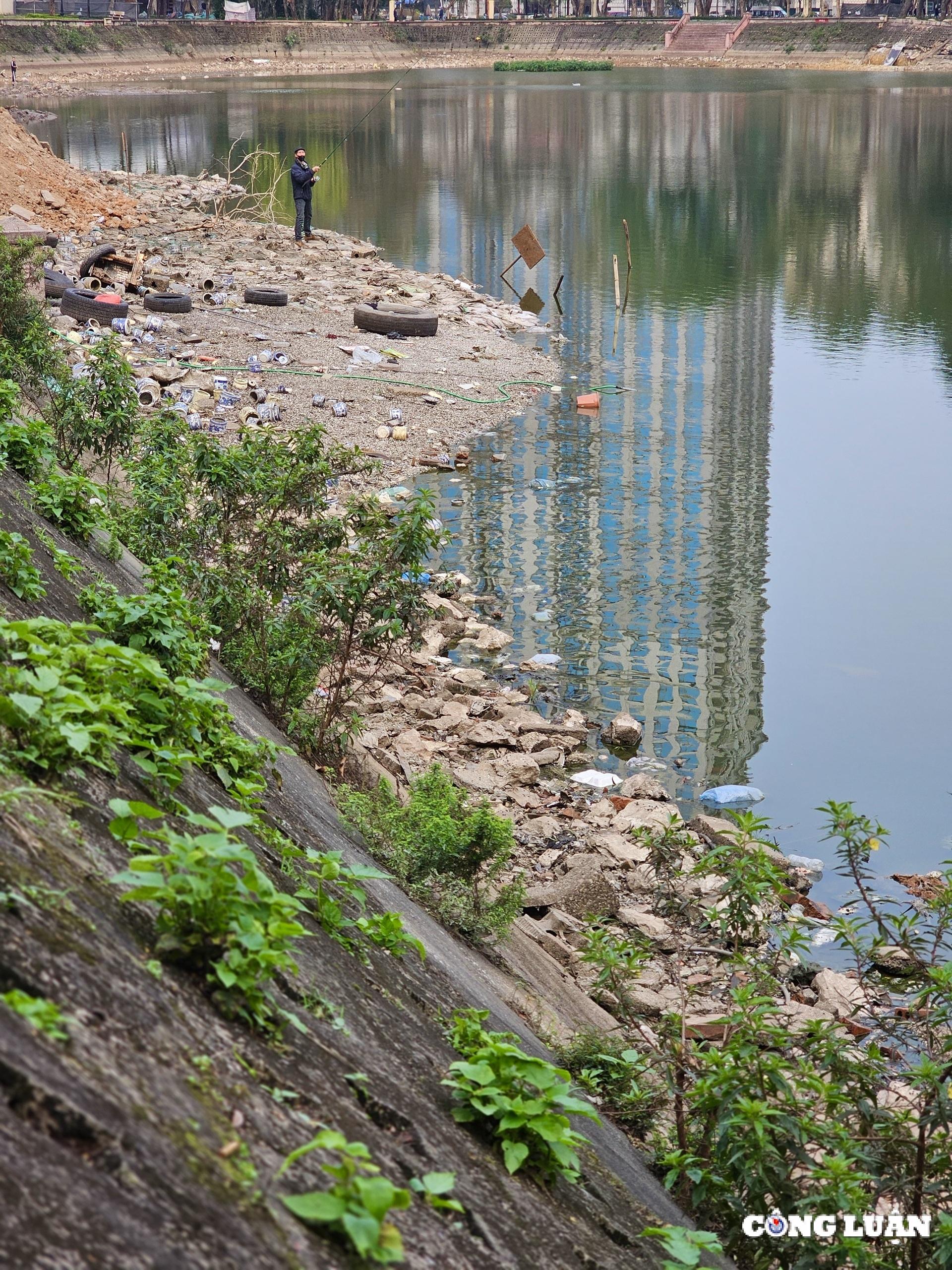 khong gian ngon ngang cua cong vien nghia do dang duoc nang cap hinh 6