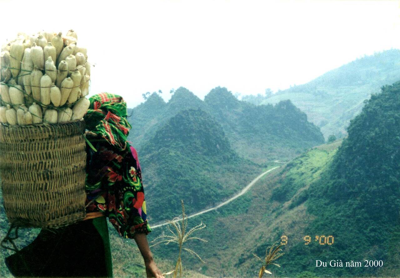 Dù đi chạy xe trên nhiều cung đường, nhiều vùng miền, nhưng vẫn ấn tượng nhất là Hà Giang với cảnh quan thiên nhiên hoang sơ, tươi đẹp, con người thân thiện. Tuy nhiên, khi quay lại Hà Giang sau này, ông thấy nơi đây đã bị du lịch hóa phần nào.