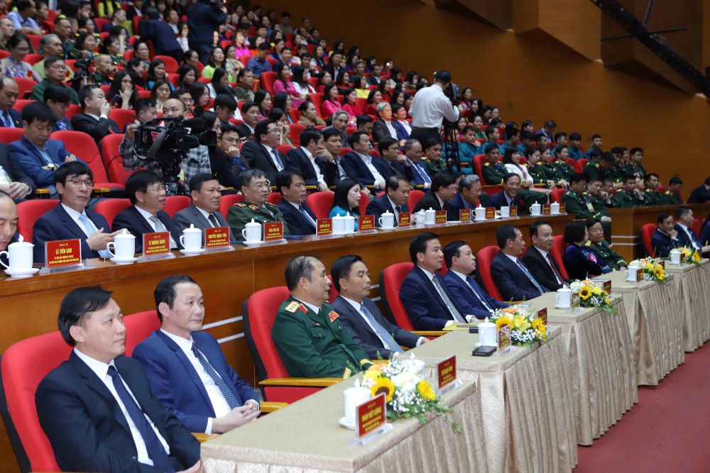 Các đại biểu tham dự lễ kỷ niệm. Ảnh: Minh Hiếu