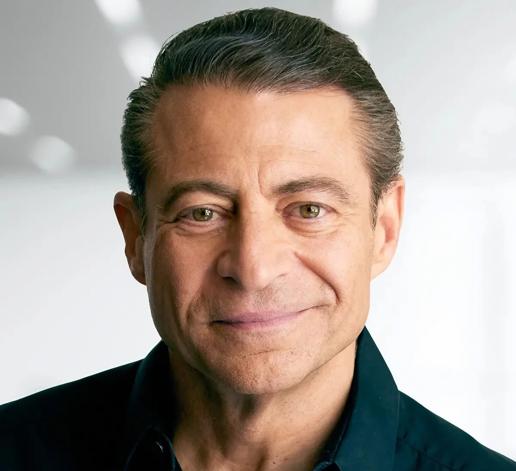 Chỉ cần sống sót đến năm 2030, AI sẽ lo phần còn lại - bao gồm cả việc giúp bạn trẻ lại?- Ảnh 1. Chỉ cần sống sót đến năm 2030, AI sẽ lo phần còn lại - bao gồm cả việc giúp bạn trẻ lại?- Ảnh 1.