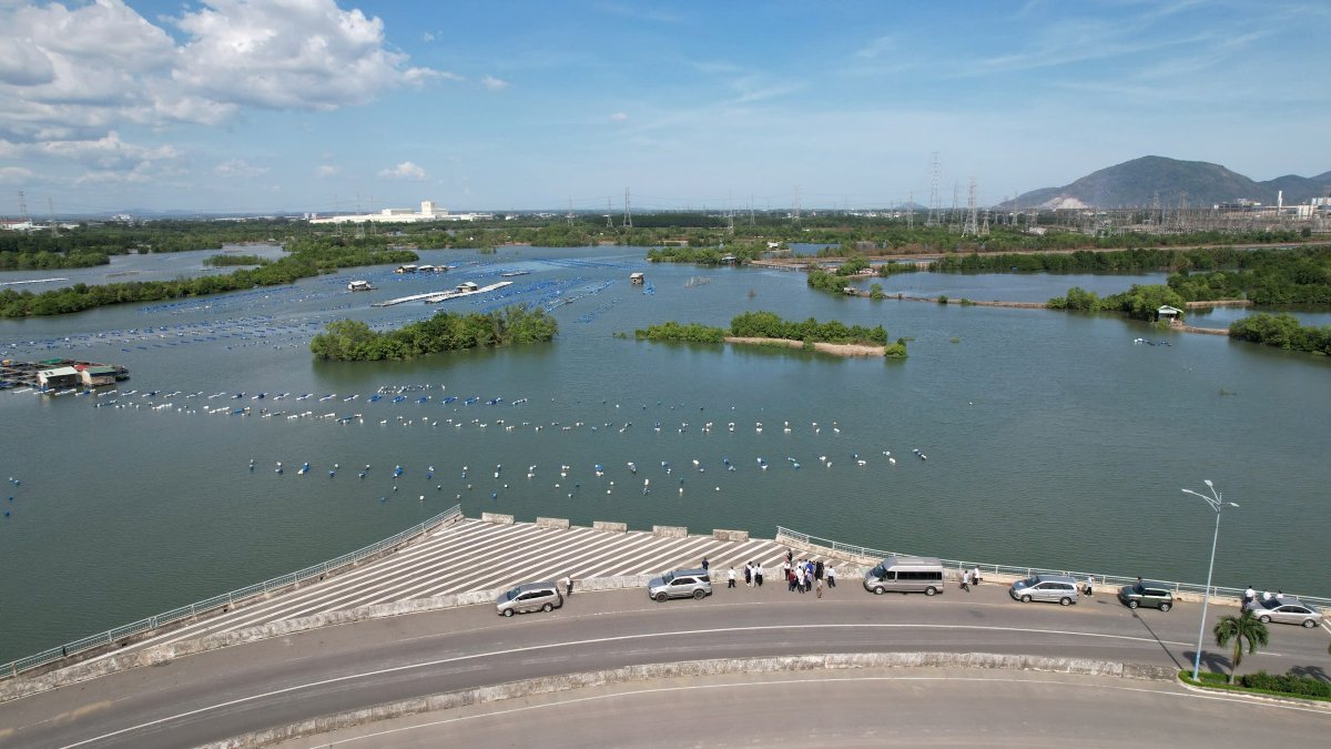 Điểm chờ kết nối giữa đường liên cảng Cái Mép - Thị Vải và tuyến đường Tỉnh lộ 991 nối dài sắp được đầu tư. Ảnh: Thành An