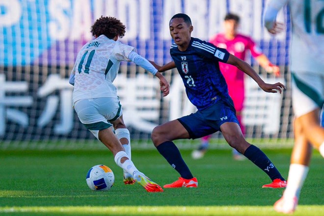 Xác định 2 đội đầu tiên vào bán kết U17 châu Á 2025