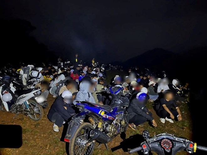 Đắk Nông xử lý 78 trường hợp vi phạm giao thông khi đi săn mây