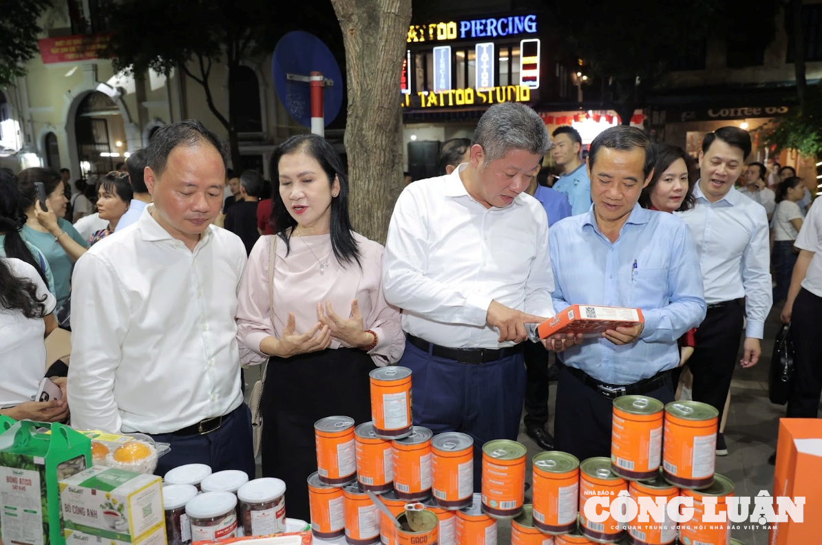 Ảnh màn hình 2025-05-17 lúc 06.11.24